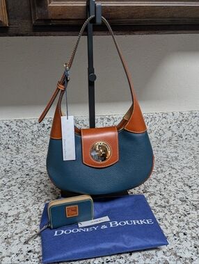 Dooney & Bourke Turnlock Hobo And Small Card Case Wallet Set Teal Leather NWT